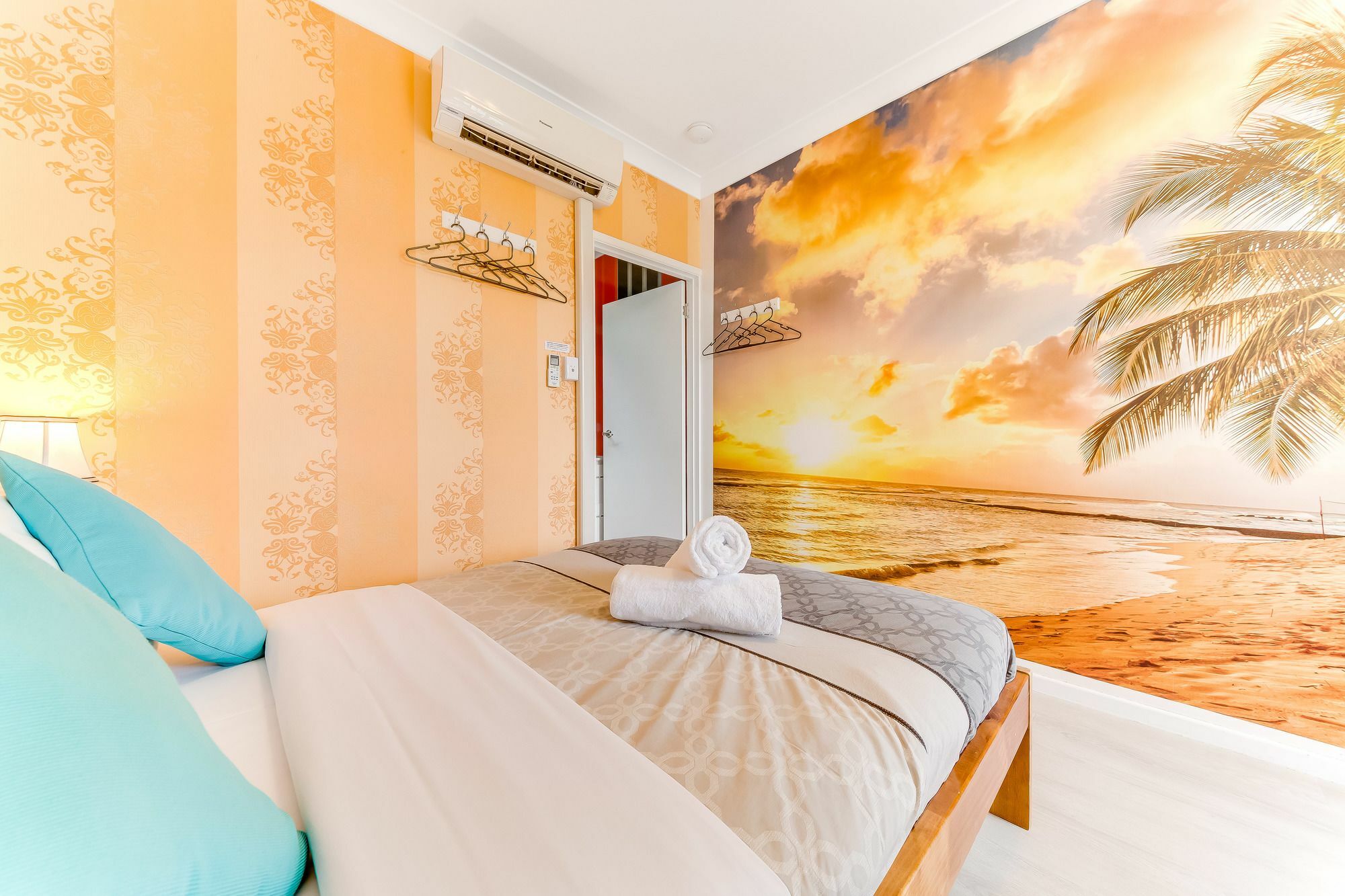 Coral Inn Boutique Resort Йепун Екстериор снимка