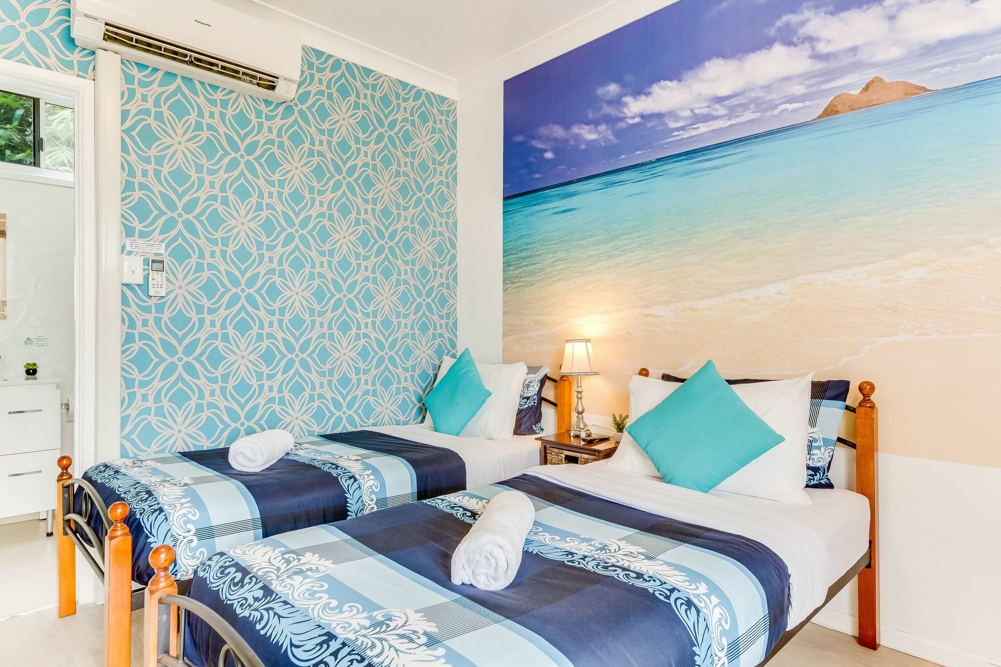Coral Inn Boutique Resort Йепун Екстериор снимка